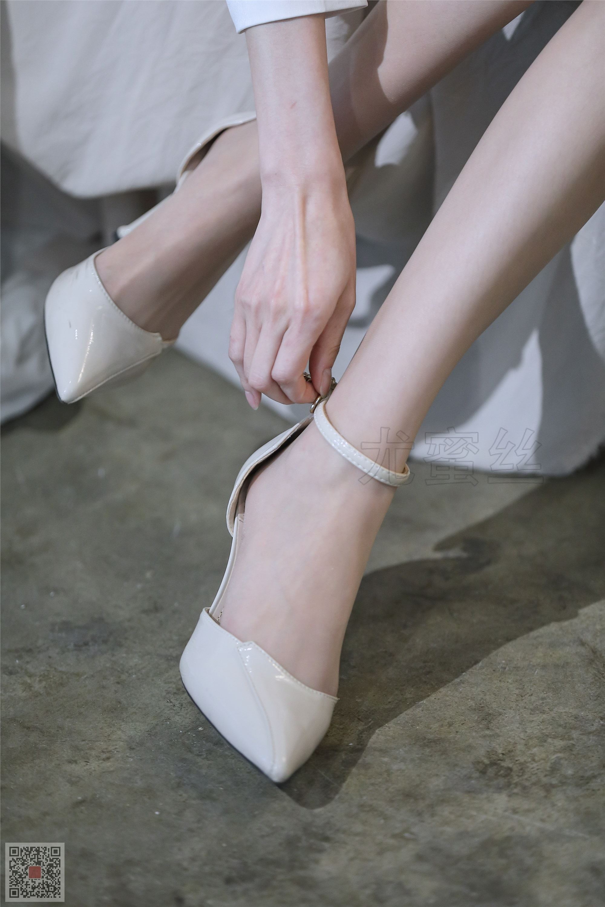 尤蜜丝 穿搭写真 NO.020